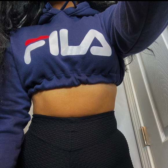 fila crop sweater